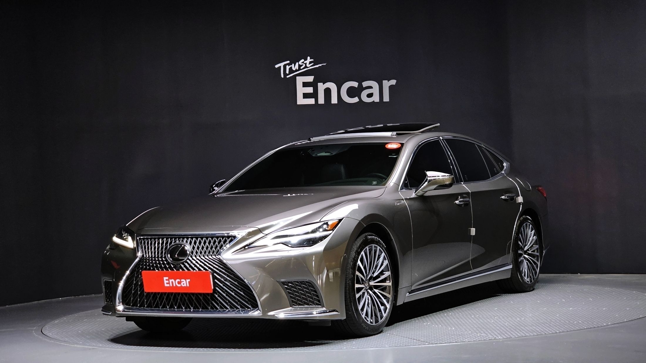 LEXUS LS500H