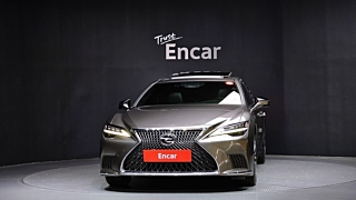 Заказать LEXUS LS500H