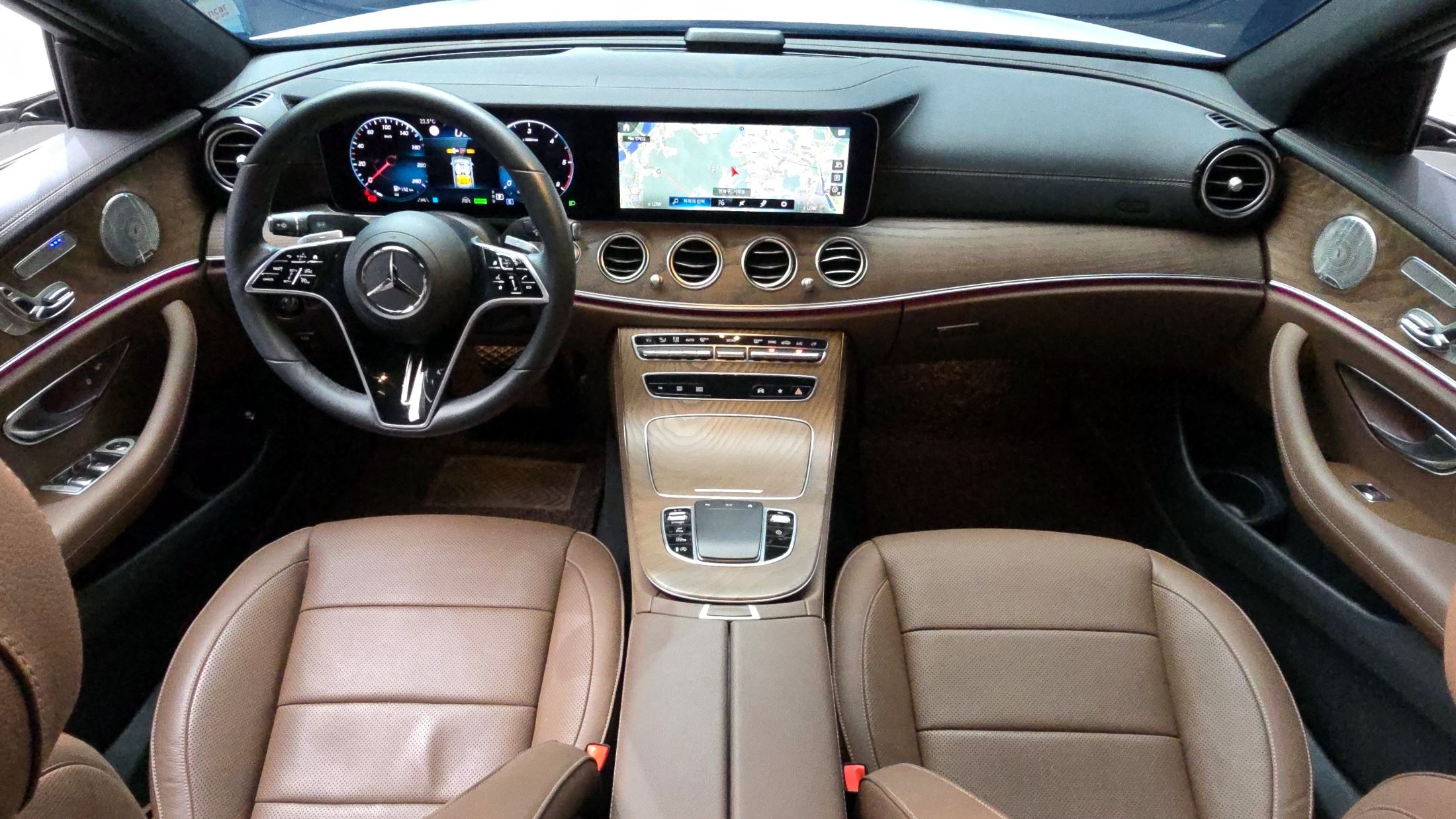 MERCEDES BENZ E-CLASS W213 2023