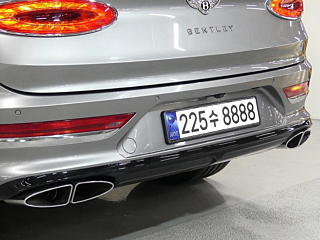 BENTLEY BENTAYGA 2020