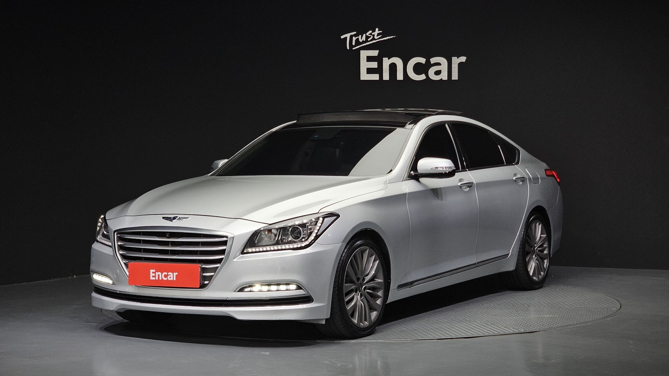 HYUNDAI GENESIS DH 2014