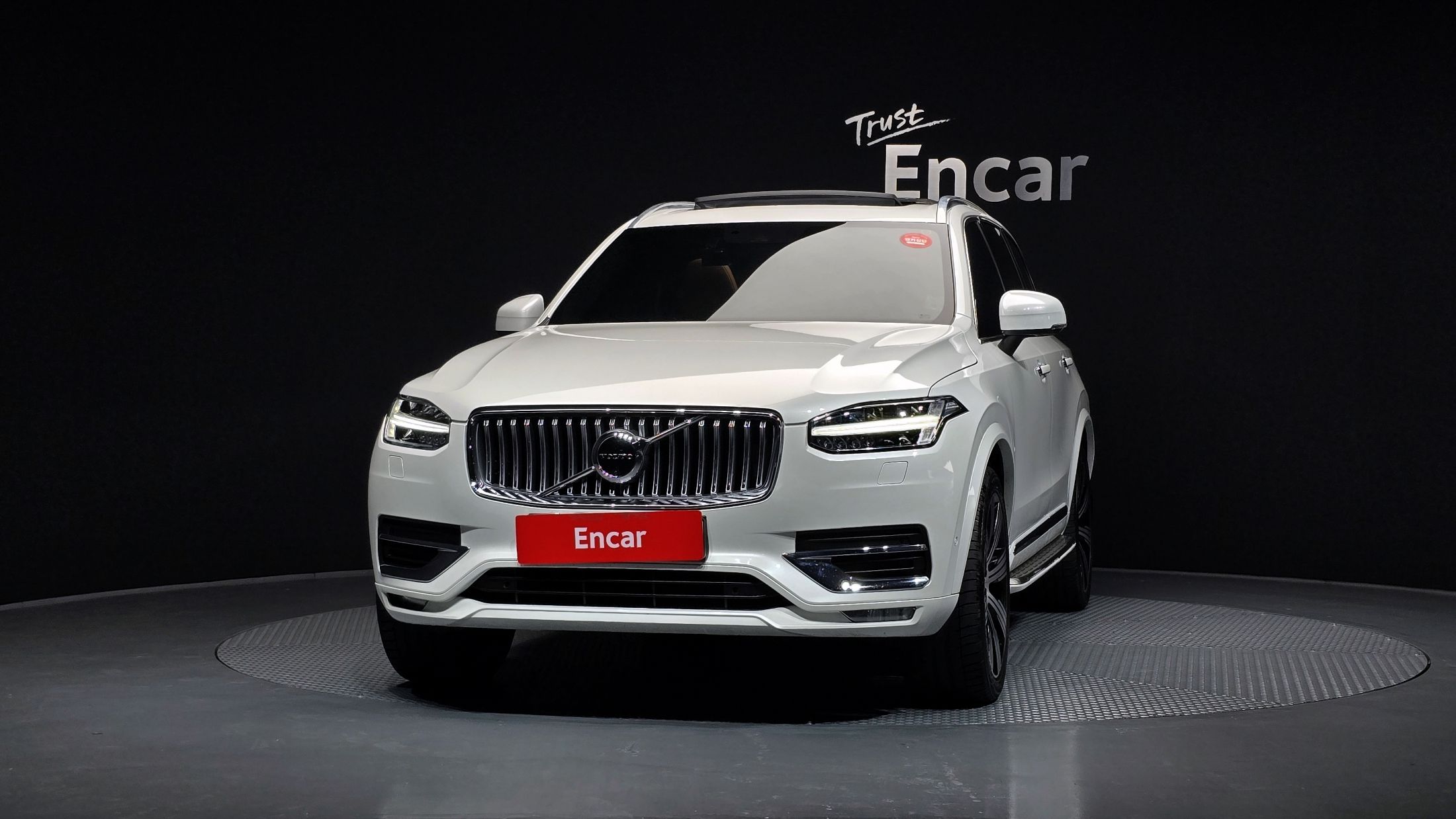 VOLVO XC90 2021