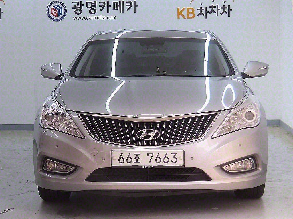 HYUNDAI GRANDEUR HG