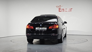 BMW 5-SERIES F10 2016