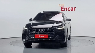 AUDI Q8 4M 2021