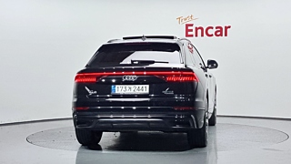 AUDI Q8 4M 2021