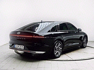 HYUNDAI GRANDEUR GN7 2023