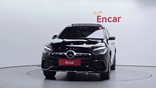 MERCEDES BENZ GLA-CLASS H247 2023