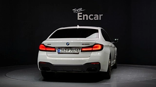 BMW 5-SERIES G30 2020