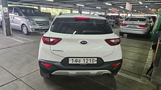 KIA STONIC 2018