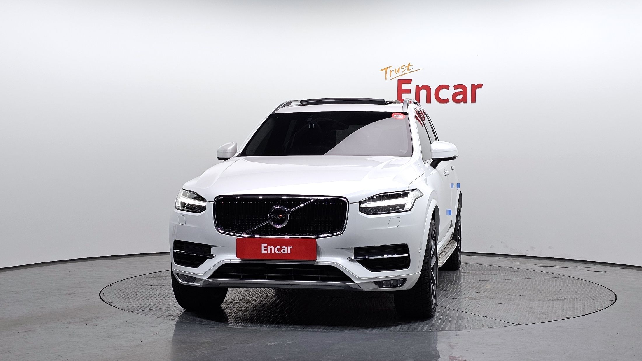 VOLVO XC90 2017