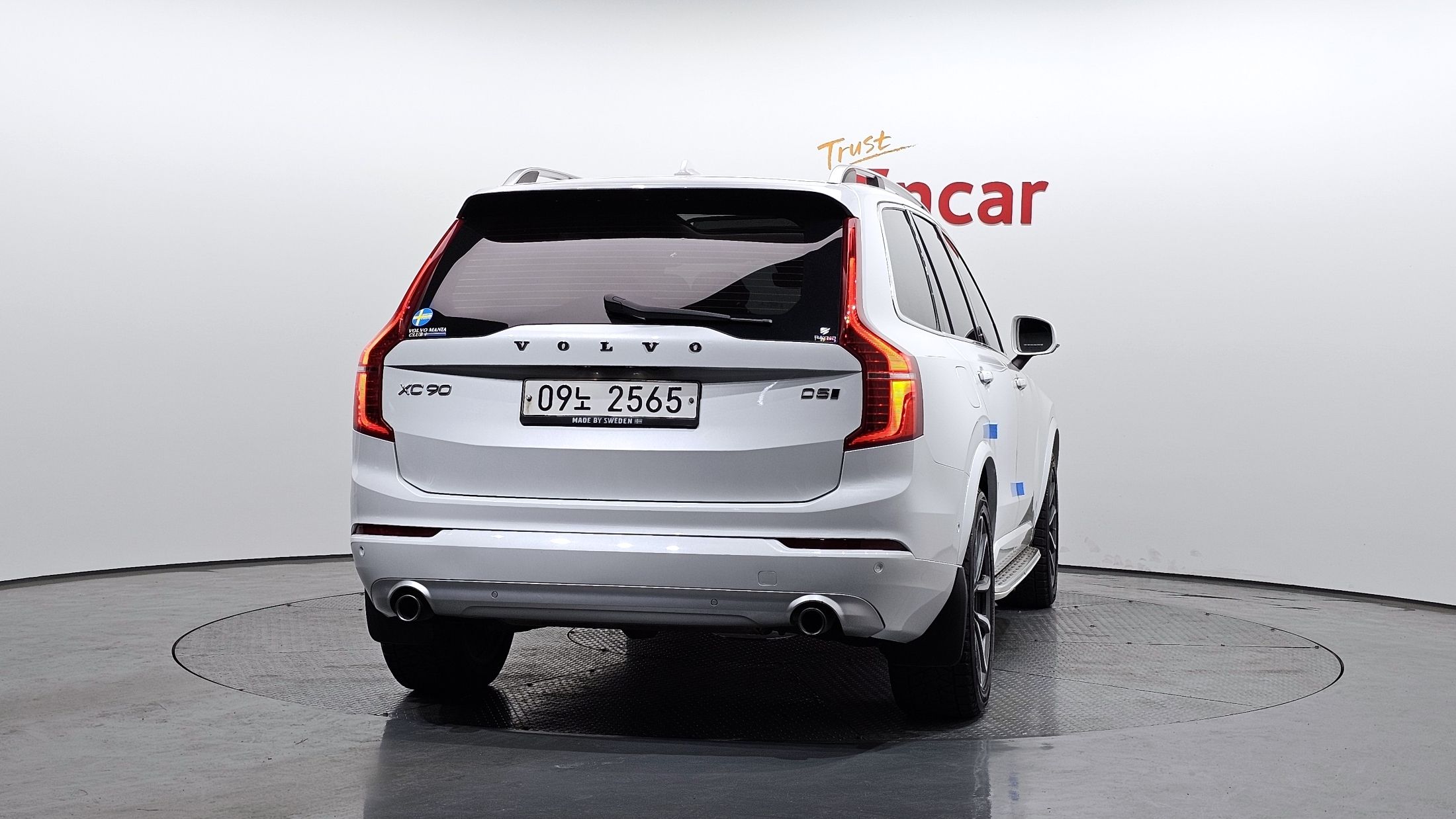 VOLVO XC90 2017