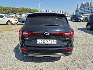 SAMSUNG QM6 2019