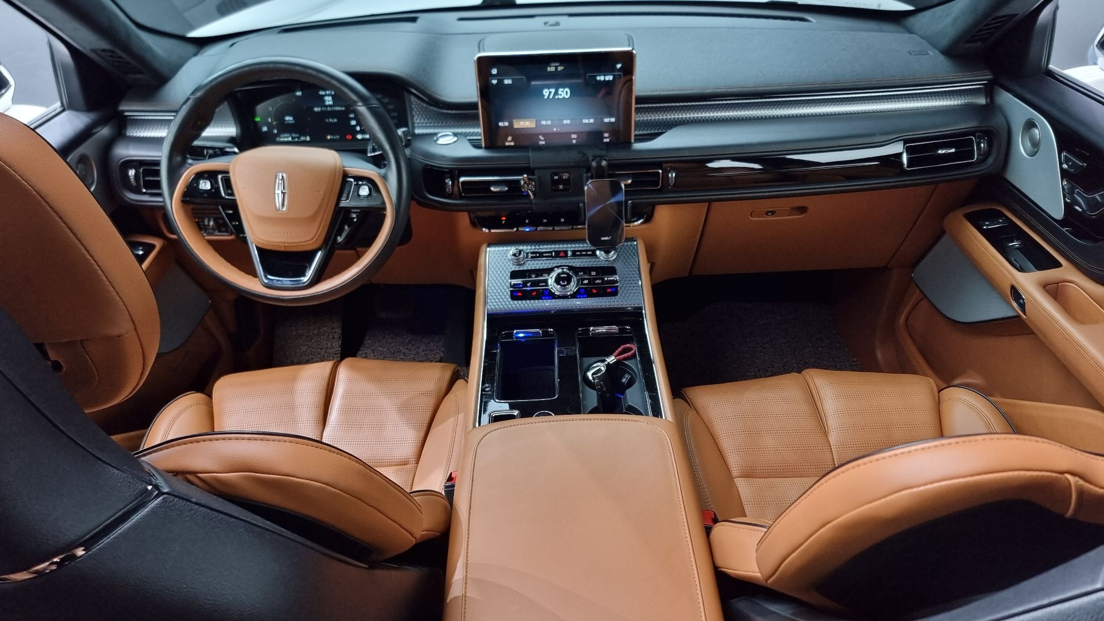 LINCOLN AVIATOR