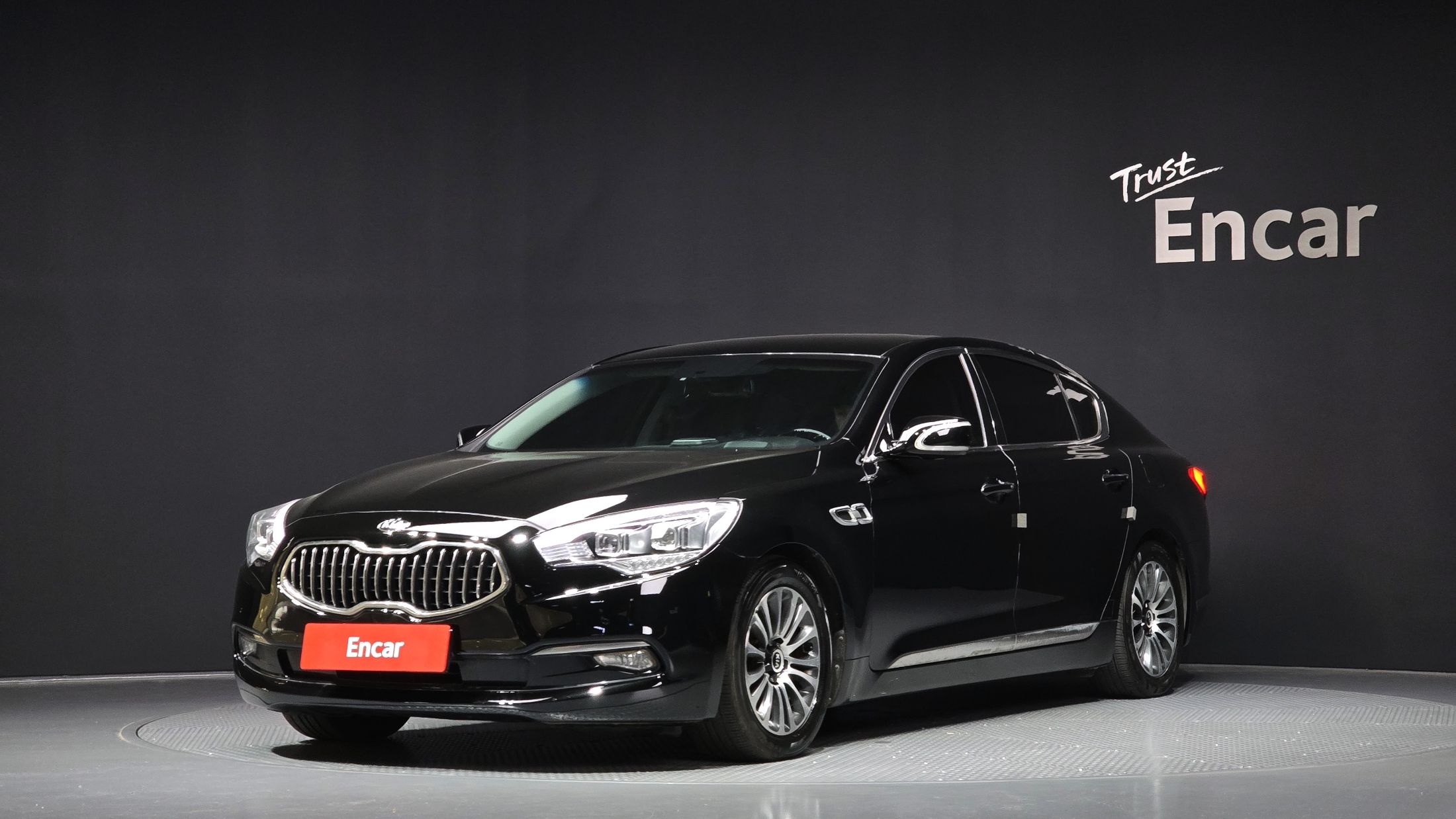 KIA K9