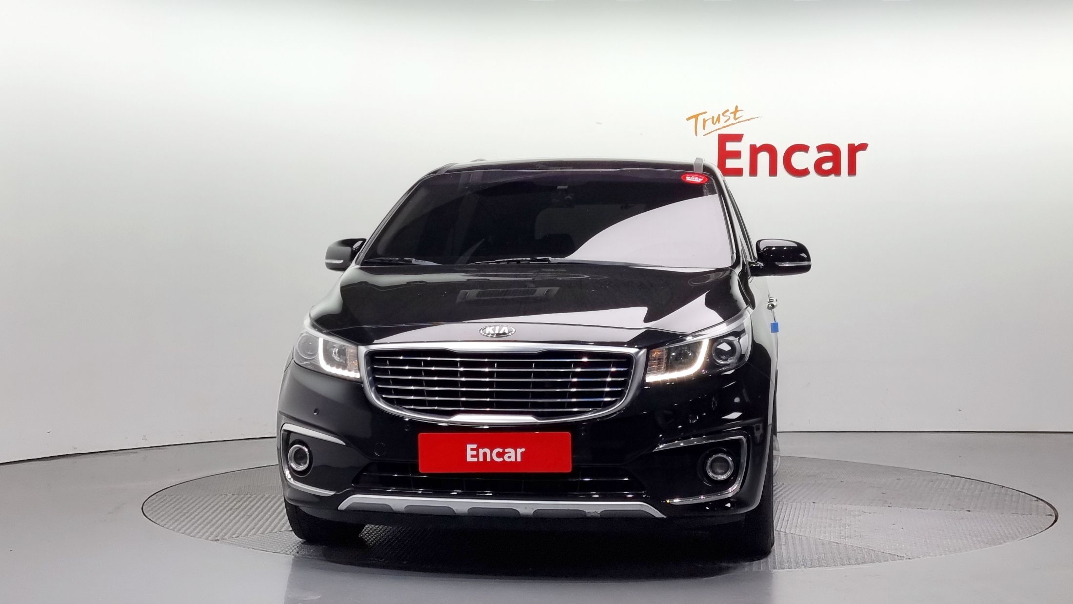 KIA CARNIVAL 2017