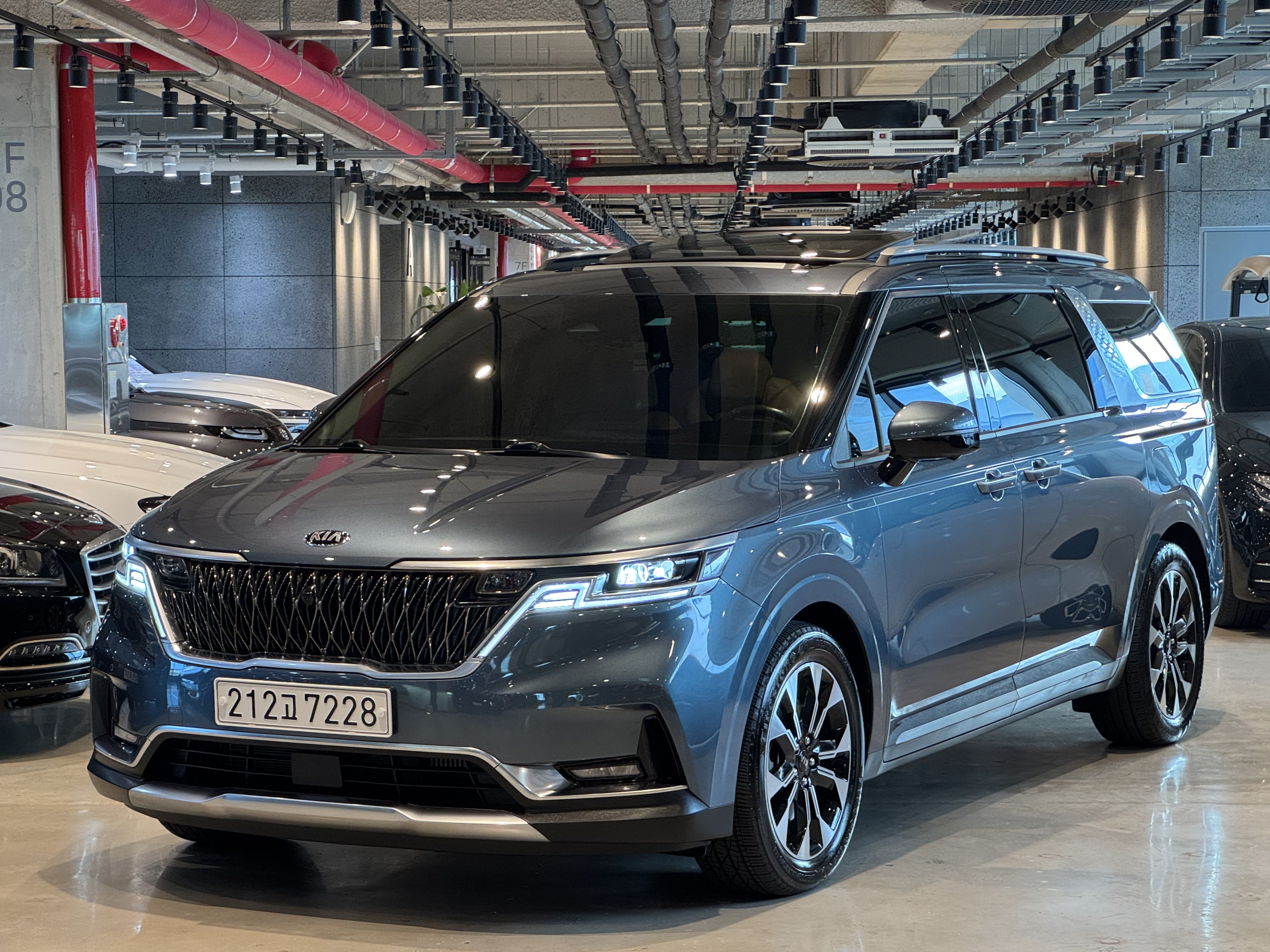 KIA CARNIVAL 2021