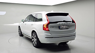 VOLVO XC90 2023