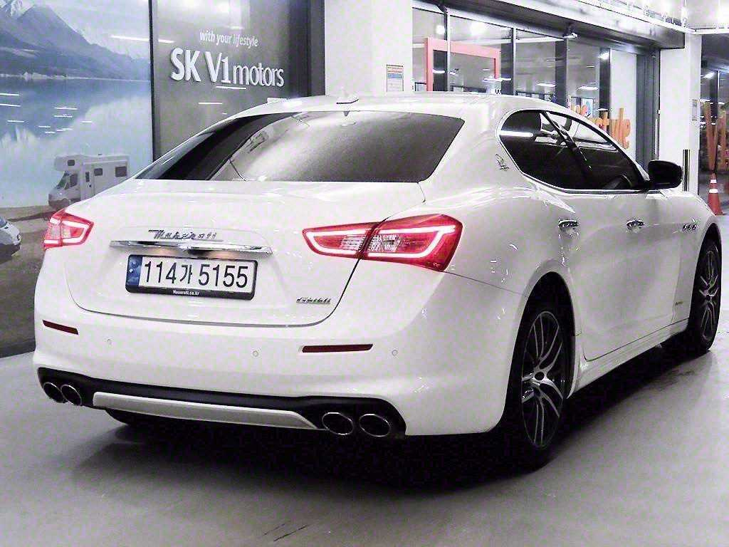 MASERATI GHIBLI 2020
