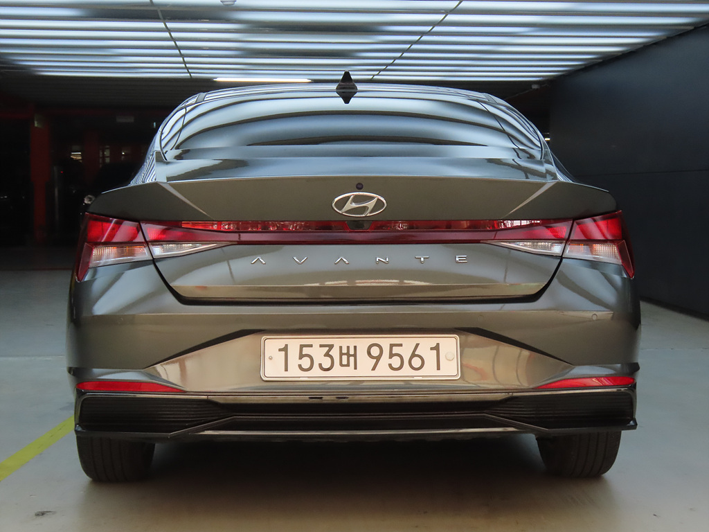 HYUNDAI AVANTE HYBRID CN7 2021