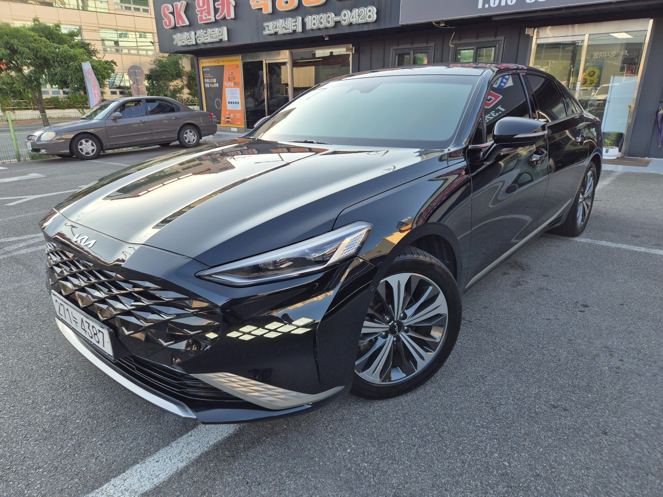 KIA K8 HYBRID 2023