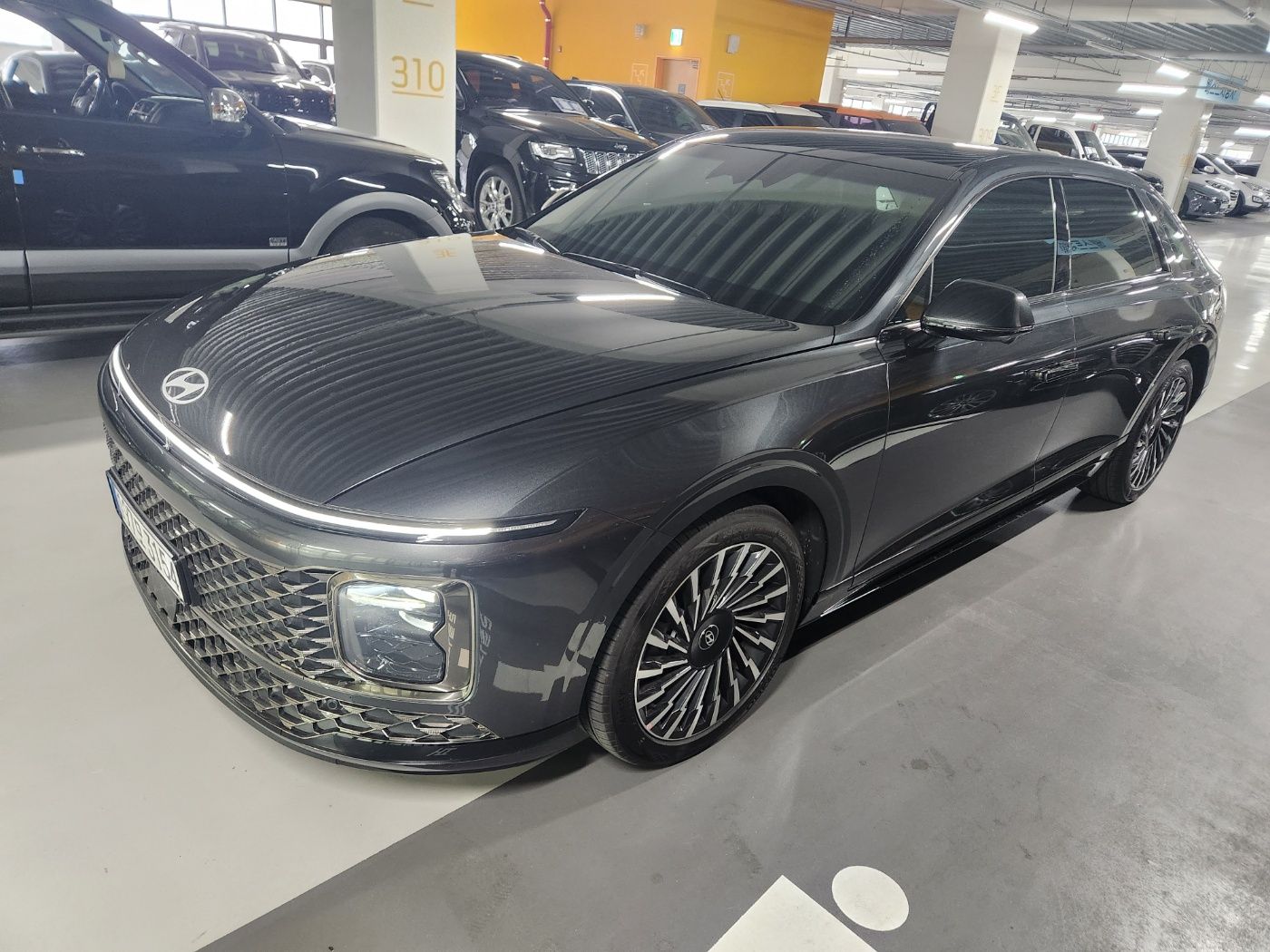 HYUNDAI GRANDEUR HYBRID GN7 2025