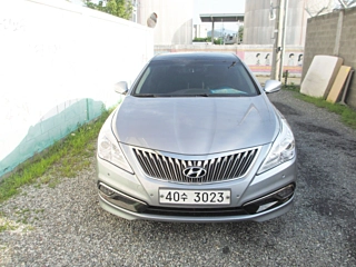 HYUNDAI GRANDEUR HG 2015