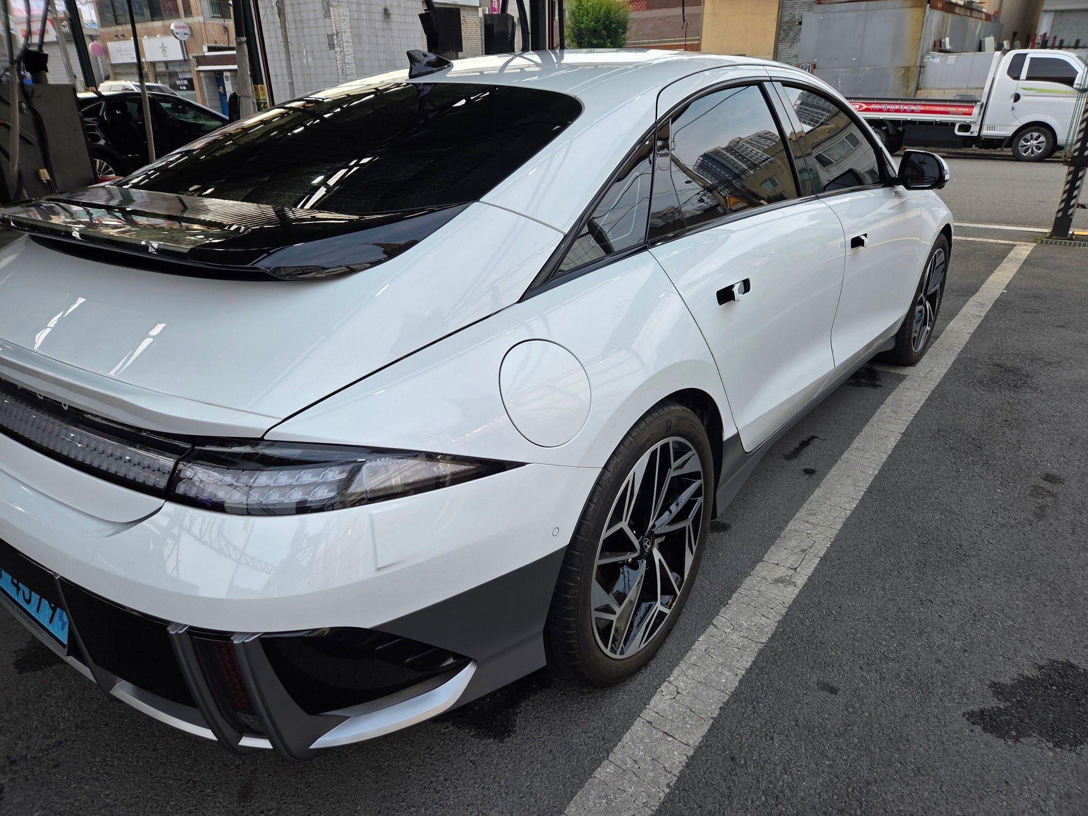 HYUNDAI IONIQ6