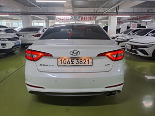 HYUNDAI SONATA LF 2016