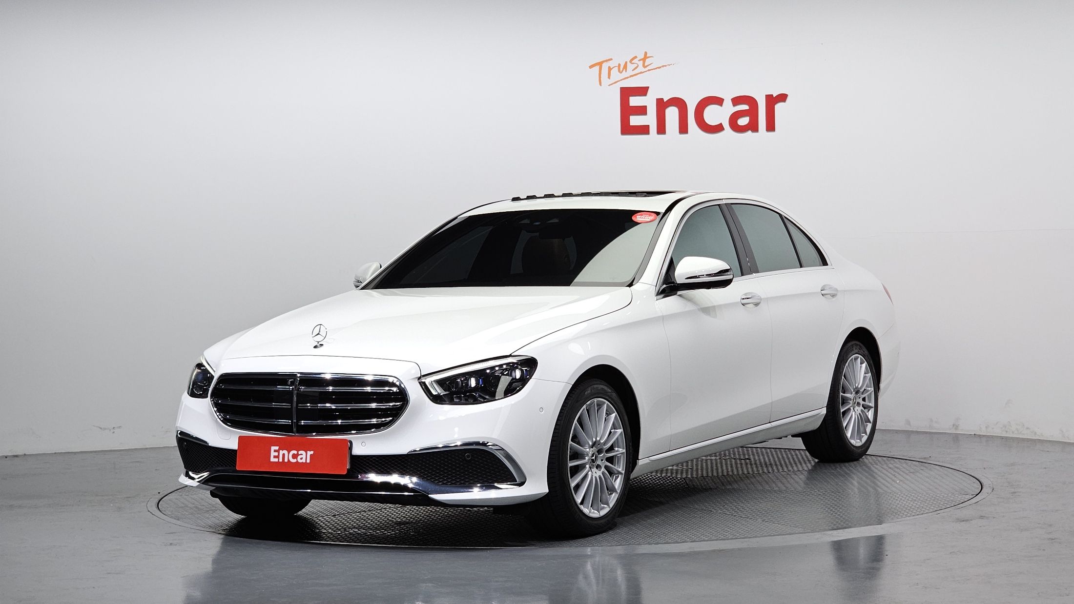 MERCEDES BENZ E-CLASS W213 2022