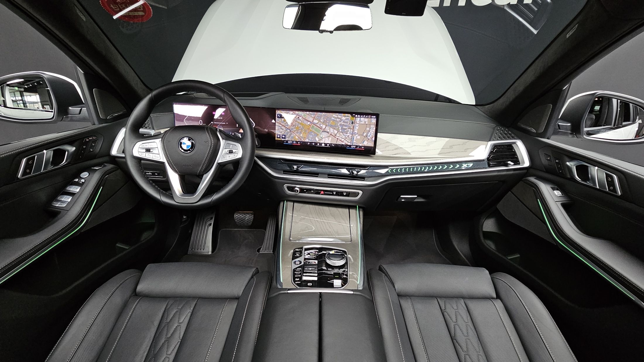 BMW X7 G07 2024