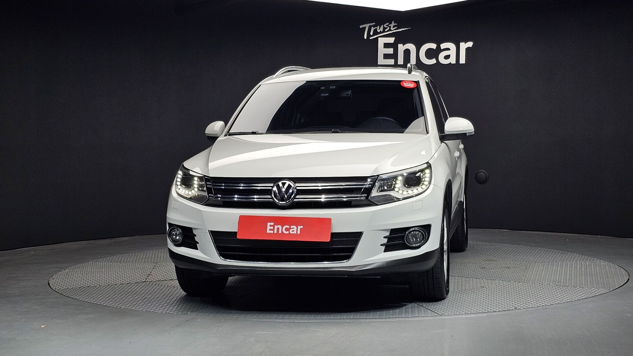 VOLKSWAGEN TIGUAN 2014