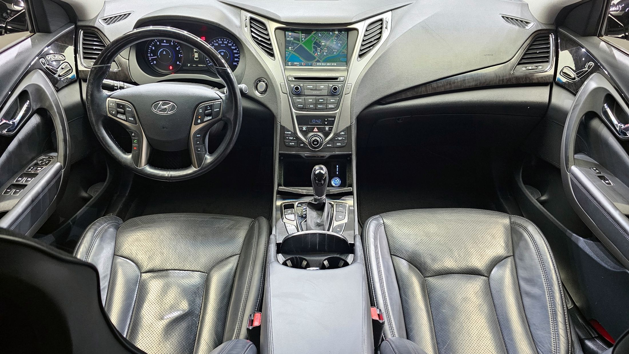 HYUNDAI GRANDEUR HG