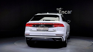 AUDI Q8 4M 2020
