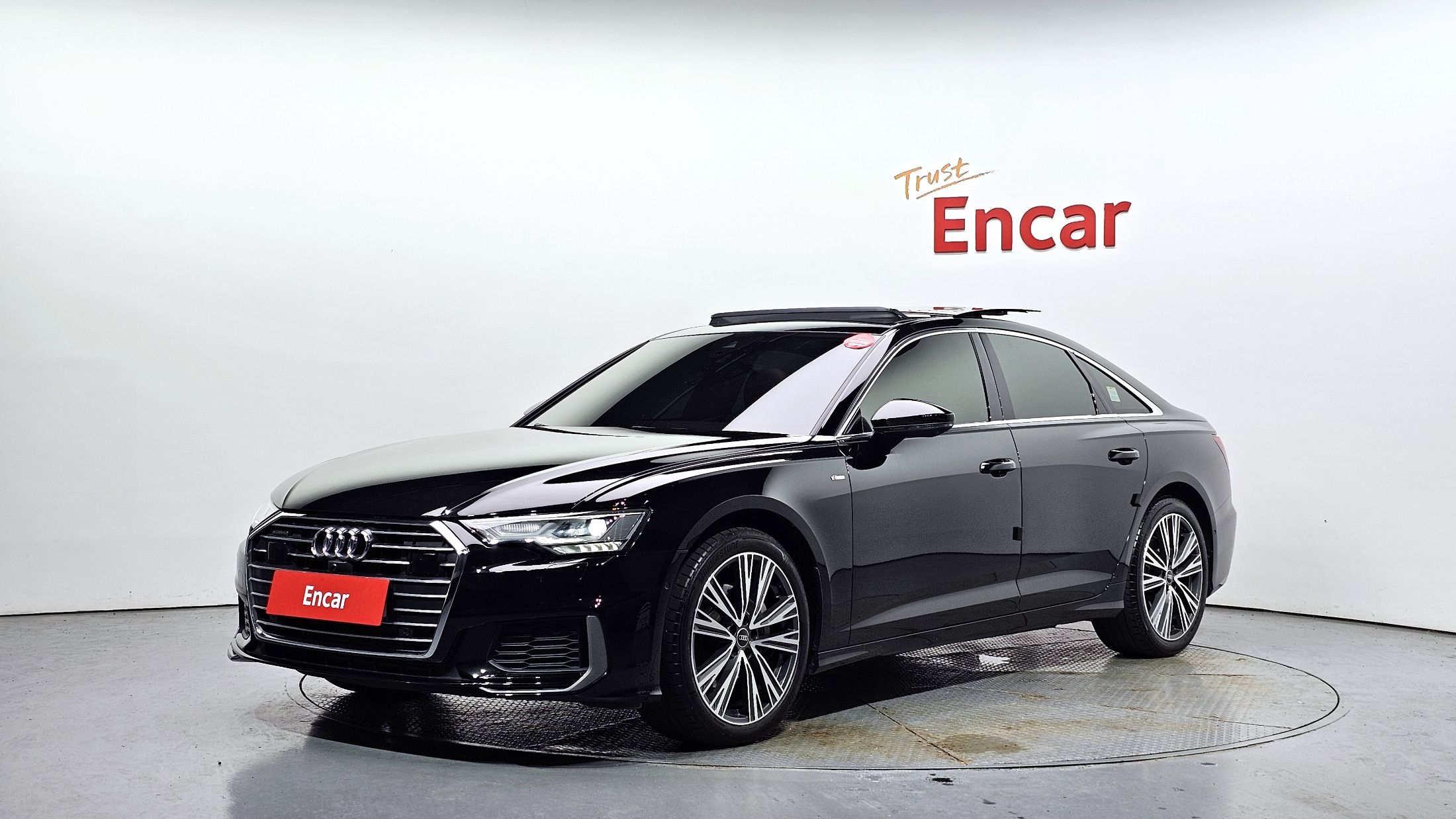 AUDI A6 C8
