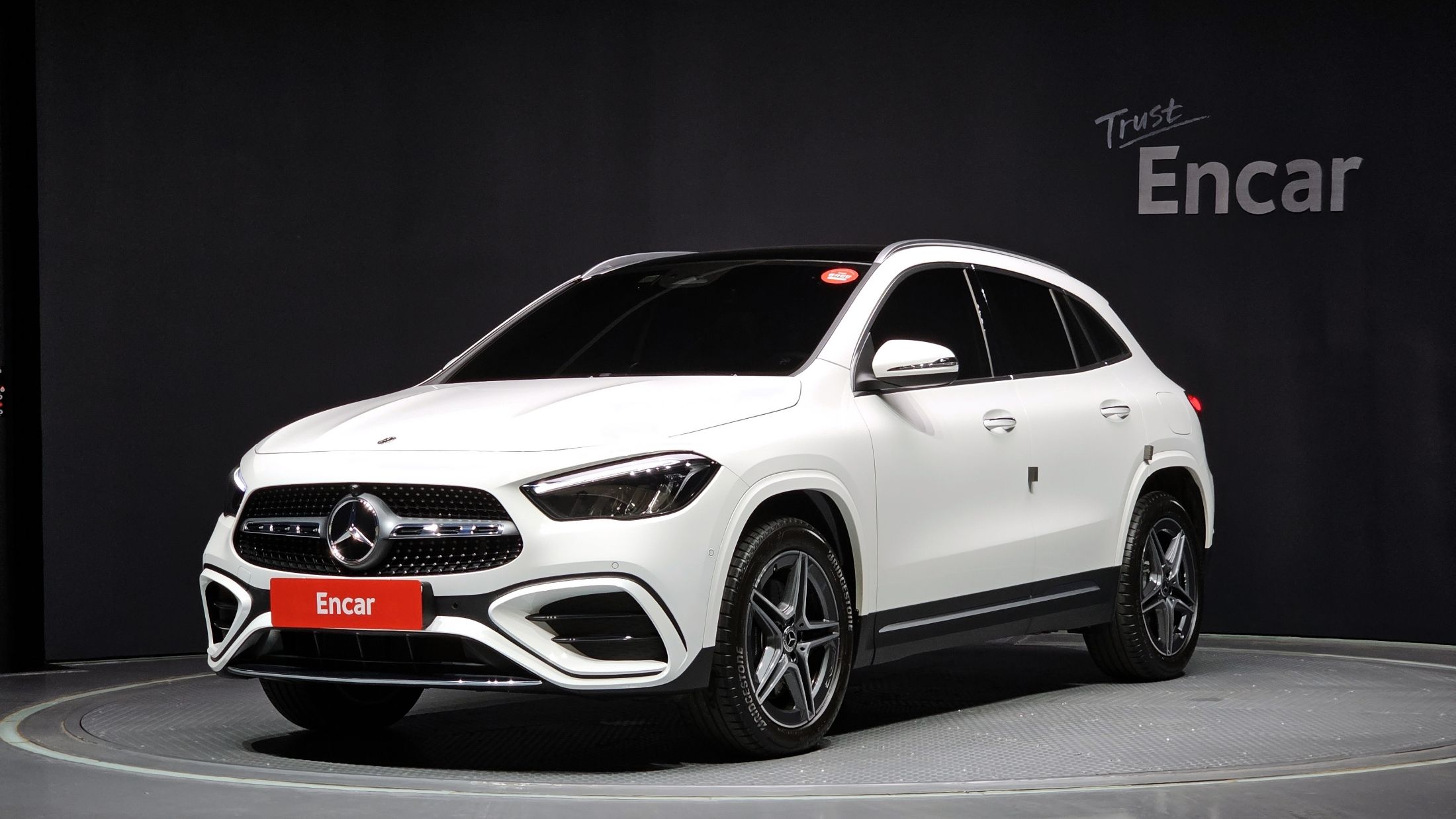 MERCEDES BENZ GLA-CLASS H247