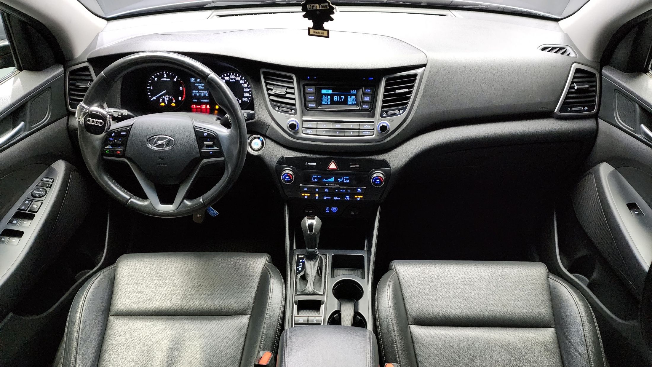 HYUNDAI TUCSON 2015