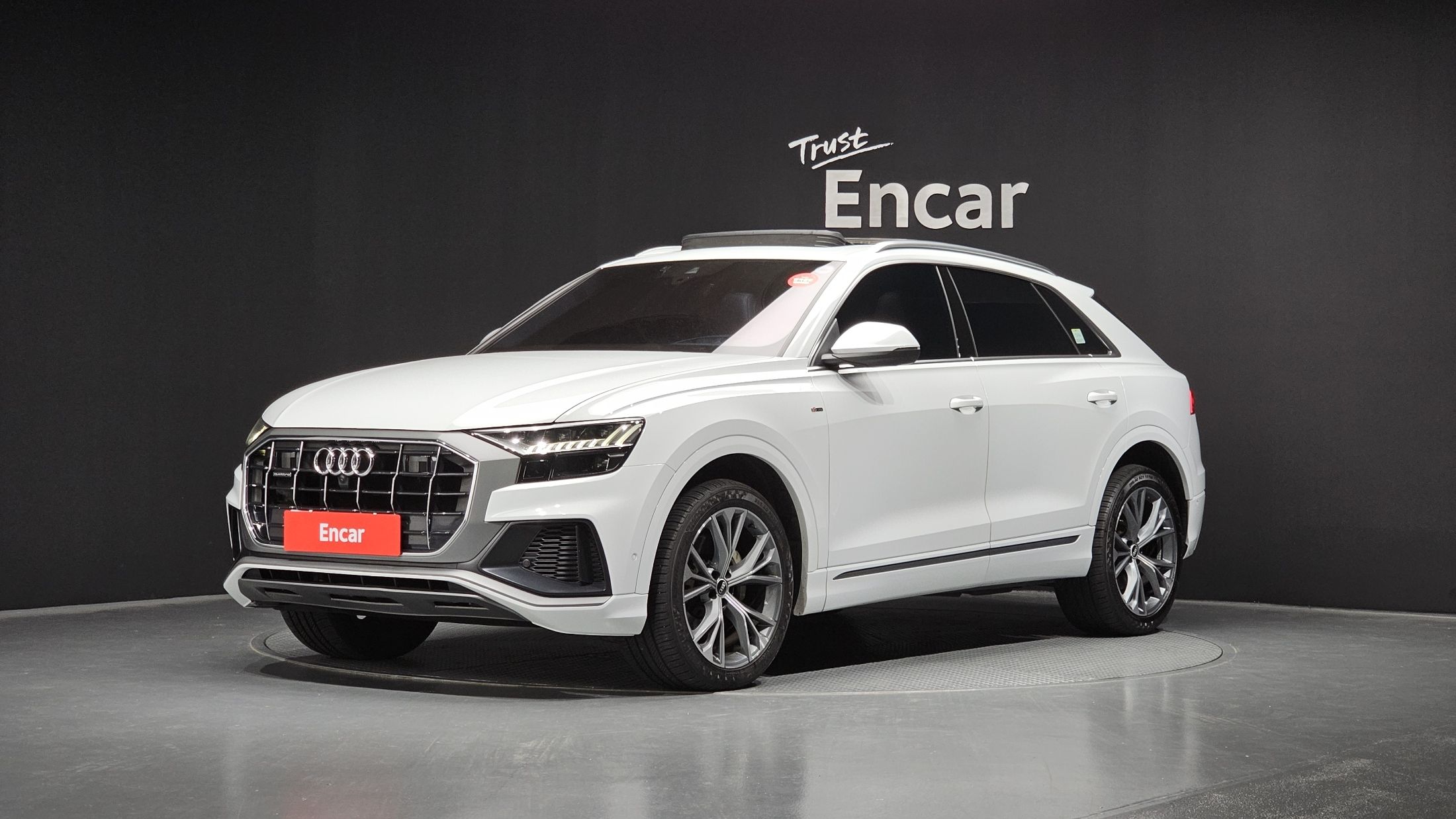 AUDI Q8 4M 2021