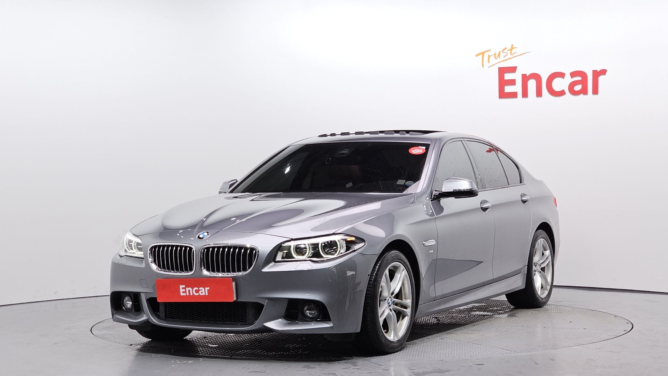 BMW 5-SERIES F10 2016
