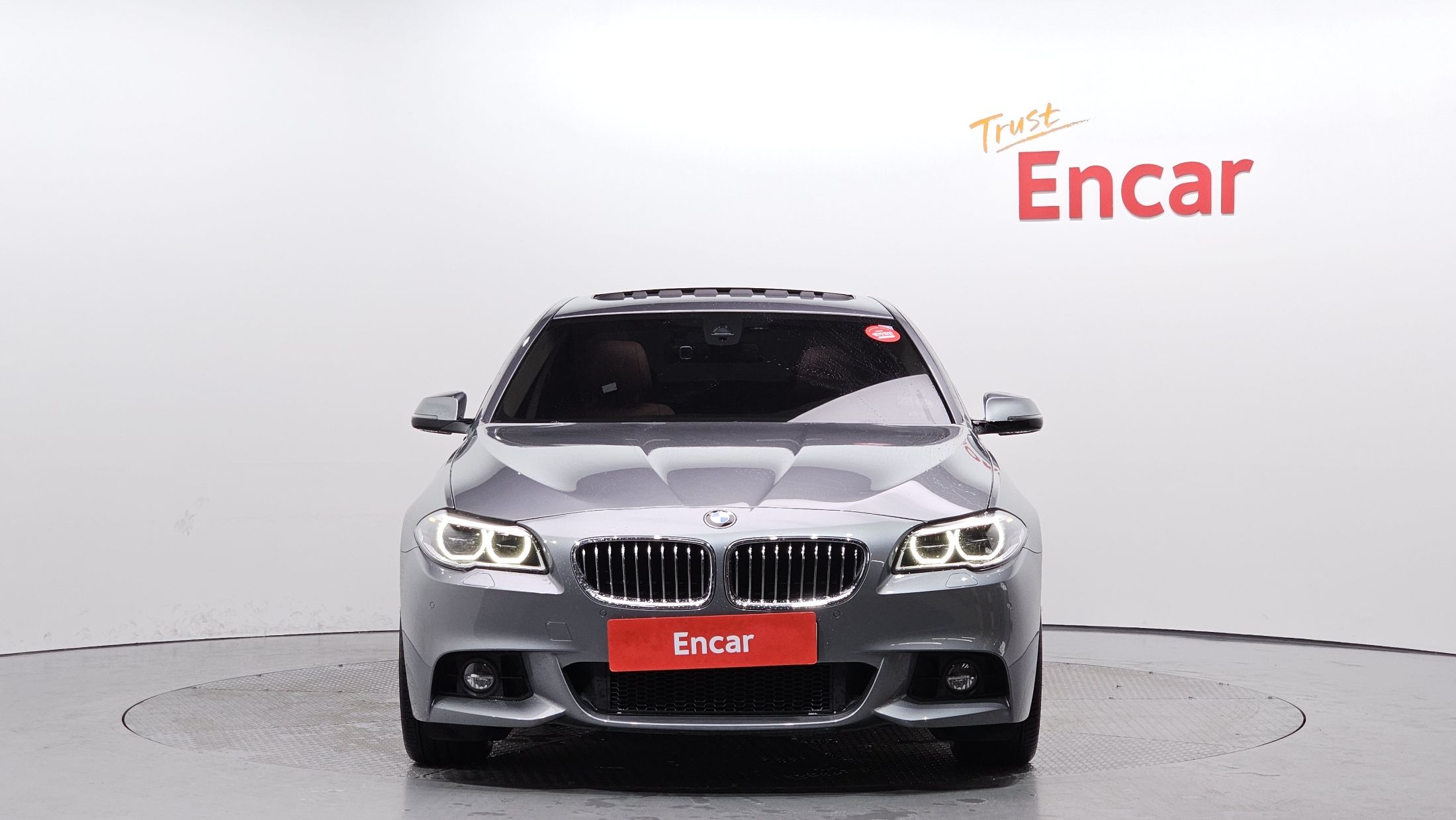 BMW 5-SERIES F10 2016