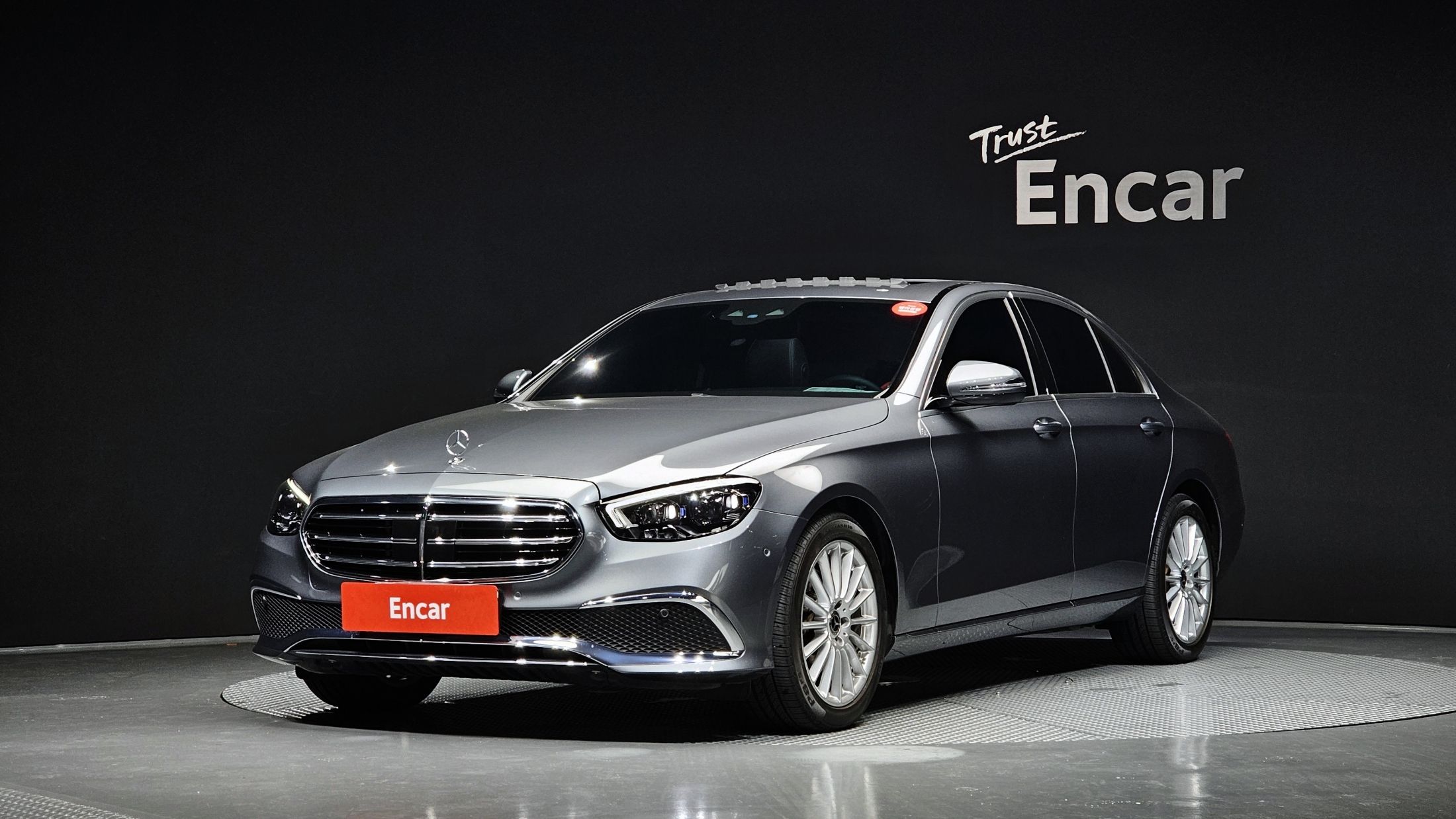 MERCEDES BENZ E-CLASS W213 2020