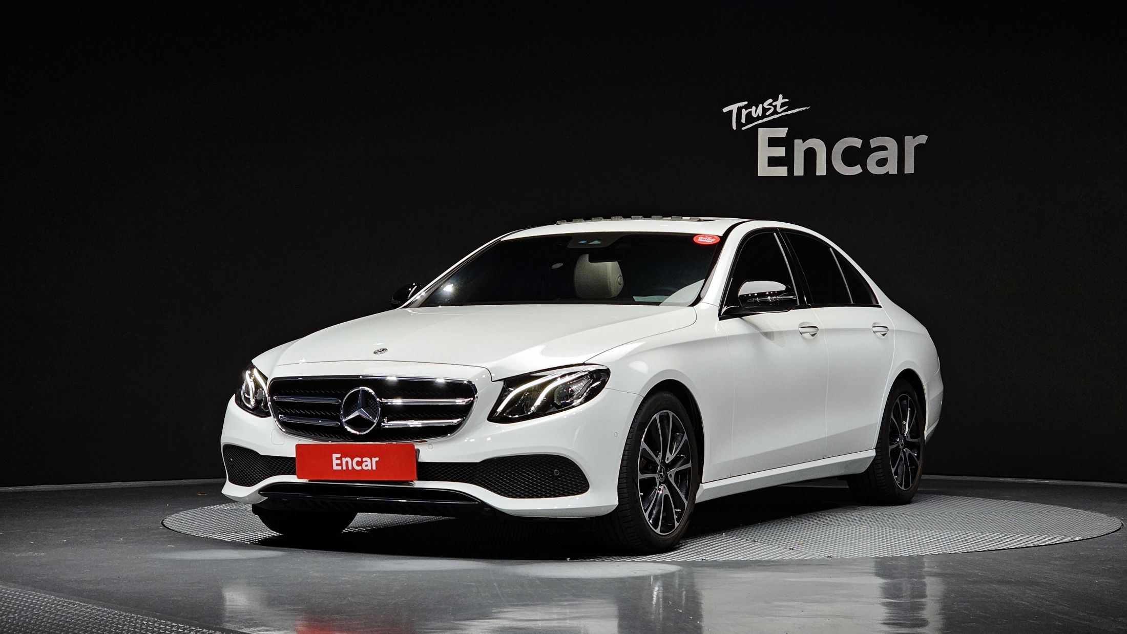 MERCEDES BENZ E-CLASS W213