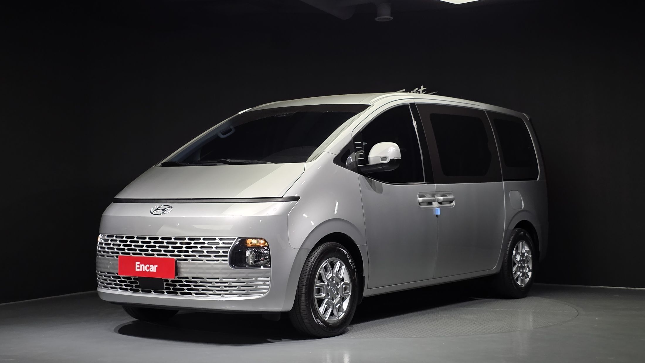 Аукционный лист HYUNDAI STARIA 2021