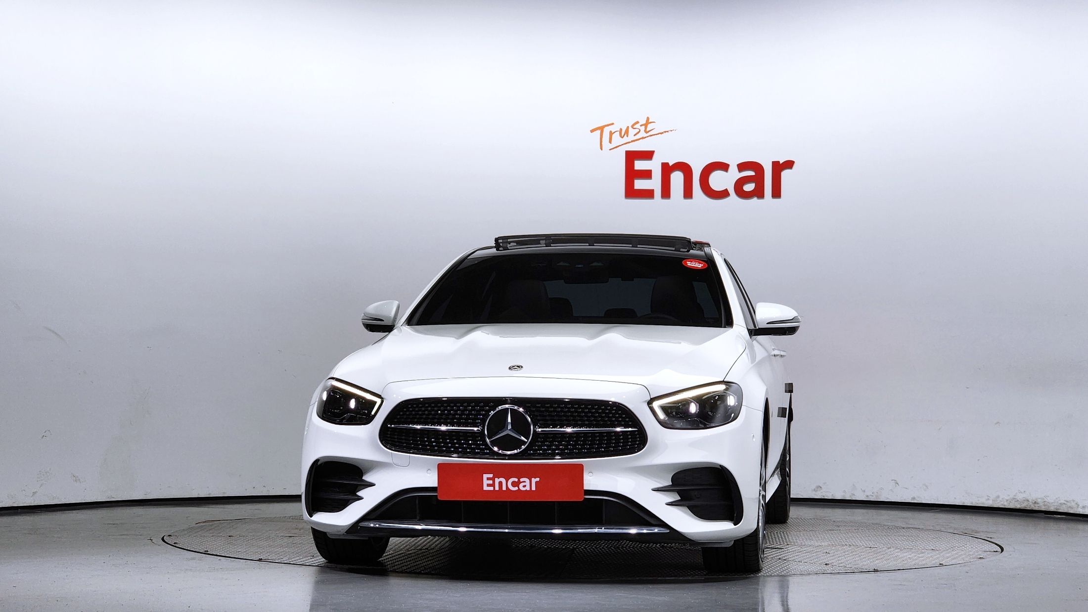 MERCEDES BENZ E-CLASS W213 2020
