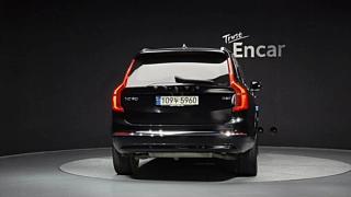 VOLVO XC90 2023