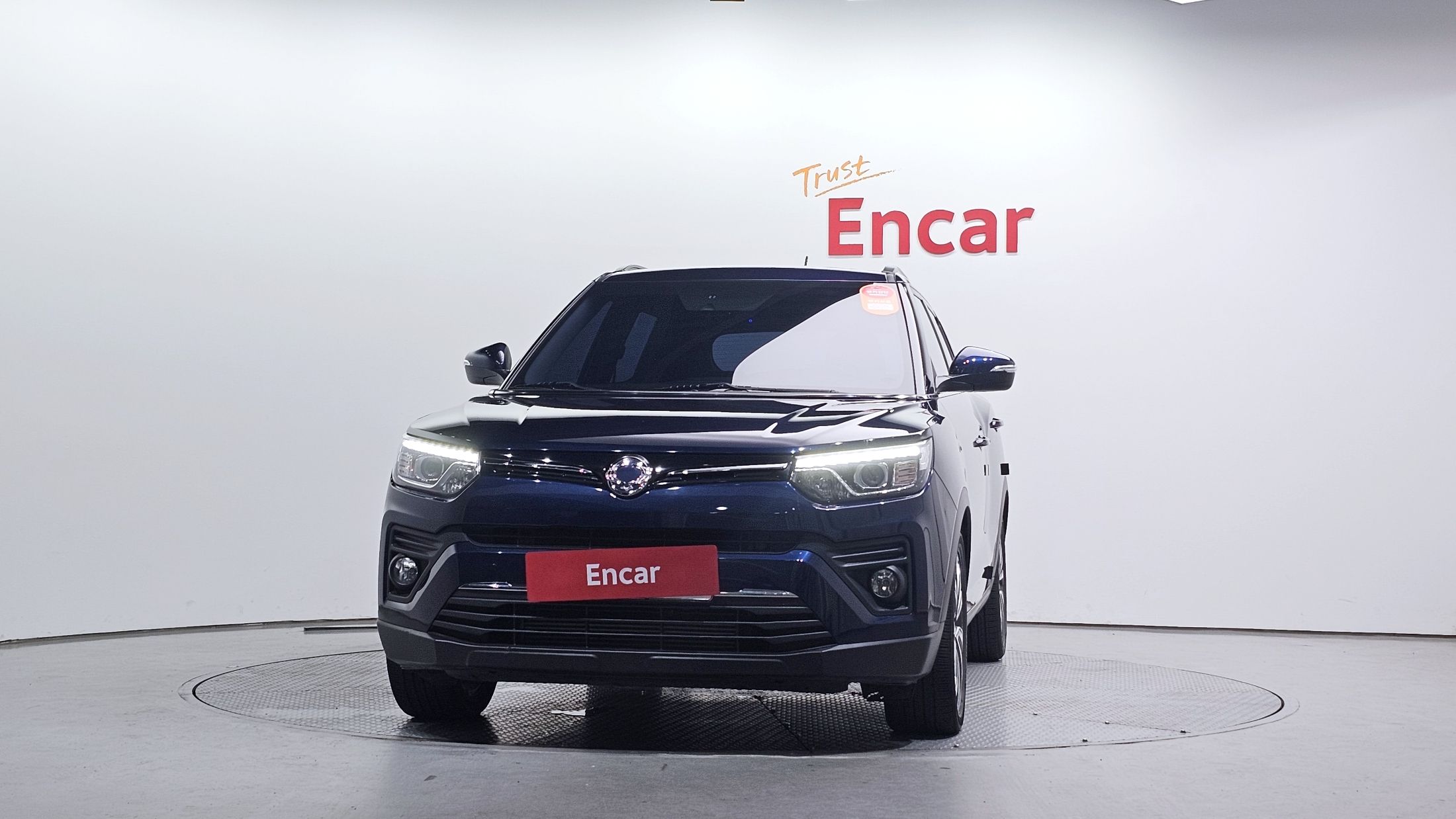 SSANGYONG TIVOLI VERY NEW 2020