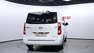 HYUNDAI STAREX GRAND  Van 5 Seater 2021