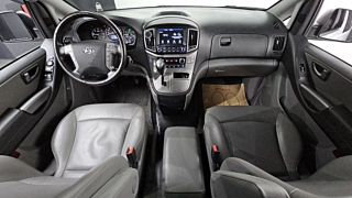HYUNDAI STAREX GRAND  Van 5 Seater 2021
