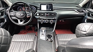 GENESIS G70 2018
