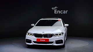 BMW 5-SERIES G30 2018